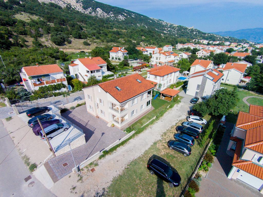 Apartments Mia Baška Екстериор снимка