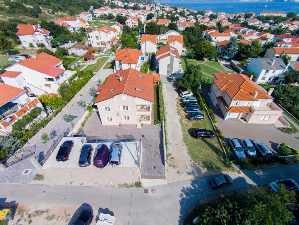 Apartments Mia Baška Екстериор снимка