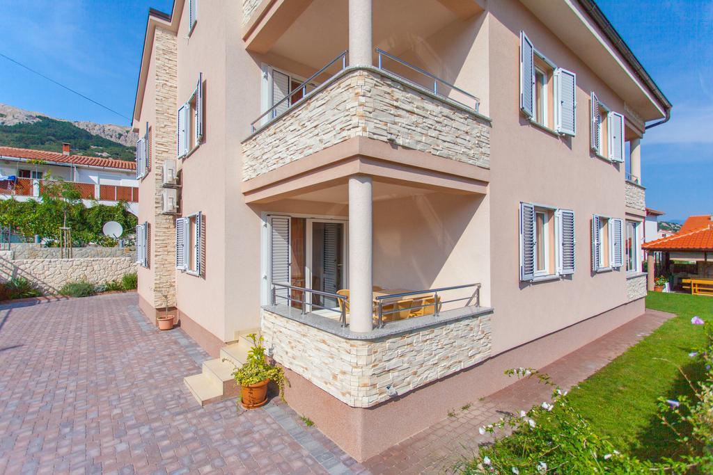 Apartments Mia Baška Екстериор снимка